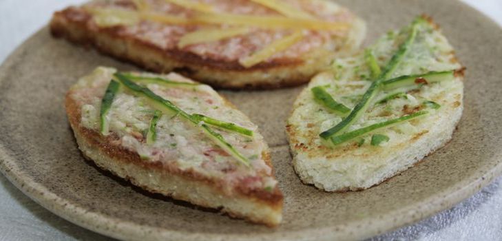 Delikate smørbrød på festbordet