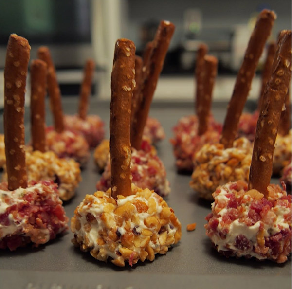 Snacks for nyttår 2017 Rooster - Vi forbereder nye deilige og interessante oppskrifter for enkle kalde og varme nyttårssnapter