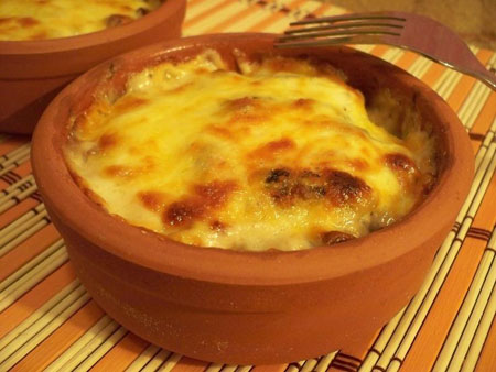 Julienne med kylling og sopp: hvordan lage mat hjemme