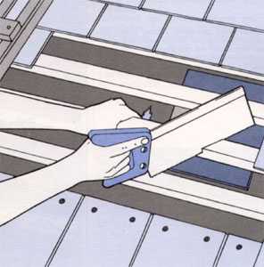Reparasjon av taket av huset Reparasjon av taket av huset