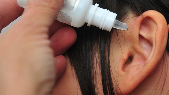 Hvordan behandle otitis i hjemmet?