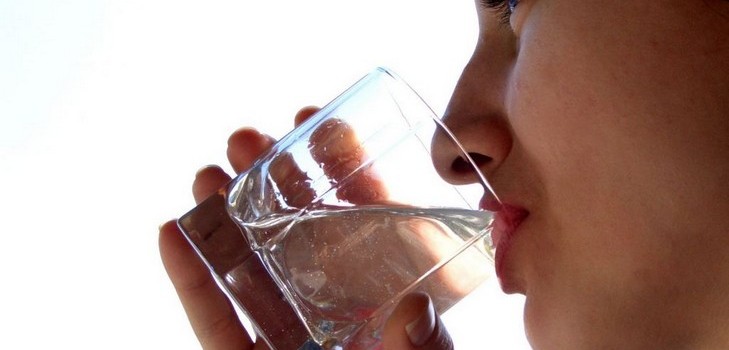 Drikke diett: hva du kan drikke og hvor mye du kan miste